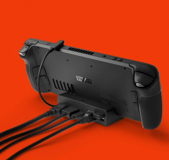 Игровая приставка Valve Steam Deck 64 ГБ SSD, черный в Симферополе
